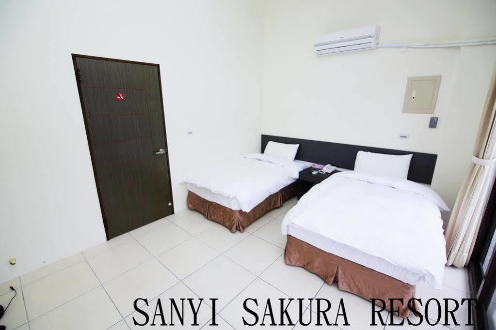 Sanyi Sakura Resort Екстериор снимка